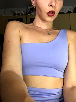 Kristina03 online show from 10/09/25, 08:40