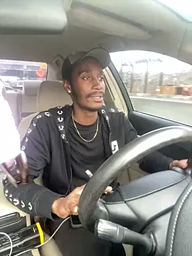 Snapshot of ITSONLYKENNY chatting on 02/15/25, 03:17 ITSONLYKENNY online show from 02/15/25, 03:17