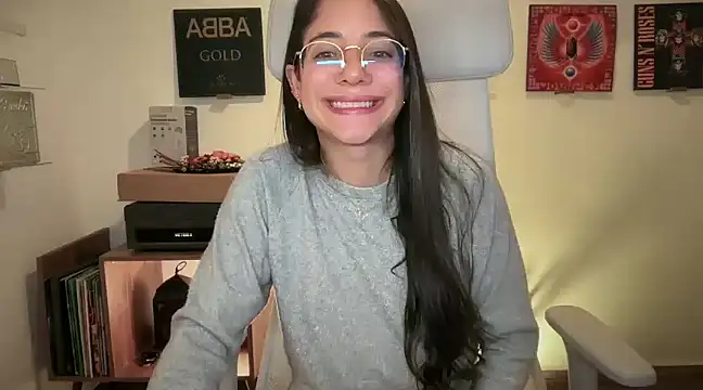 adriana  sosa  online show from 02/12/25, 11:09