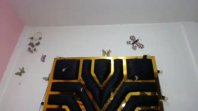 Helennahot online show from 01/19/25, 01:55