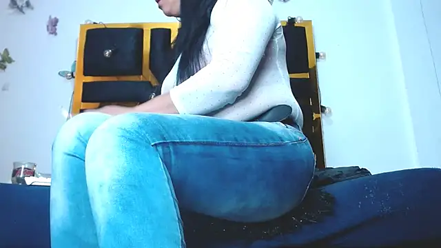 Helennahot online show from 01/25/25, 12:48