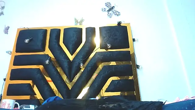 Helennahot online show from 02/20/25, 01:03