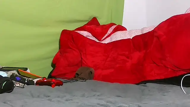 Carolinayoungin online show from 11/22/25, 10:36