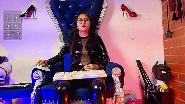 abbymora online show from 11/09/25, 07:56