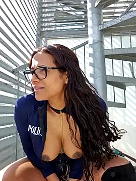 Snapshot of Allana_Squirt chatting on 03/01/25, 12:34 Allana Squirt online show from 03/01/25, 12:34