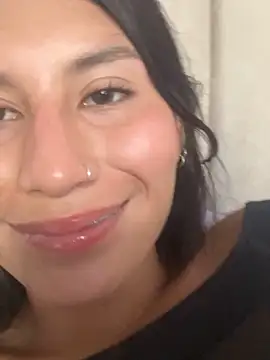 Snapshot of emily_villamil chatting on 01/29/25, 09:17 emily villamil online show from 01/29/25, 09:17