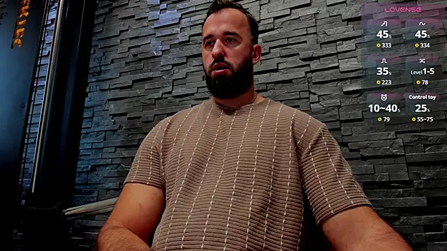 Snapshot of David_Big_Daddy chatting on 10/22/25, 09:42 David Big Daddy online show from 10/22/25, 09:42