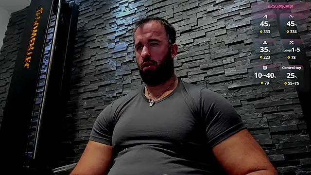 Snapshot of David_Big_Daddy chatting on 11/15/25, 06:37 David Big Daddy online show from 11/15/25, 06:37