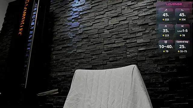 Snapshot of David_Big_Daddy chatting on 11/20/25, 07:35 David Big Daddy online show from 11/20/25, 07:35