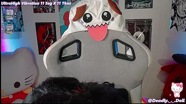 Snapshot of Deadly_Doll chatting on 12/18/24, 02:32 Deadly Doll online show from 12/18/24, 02:32