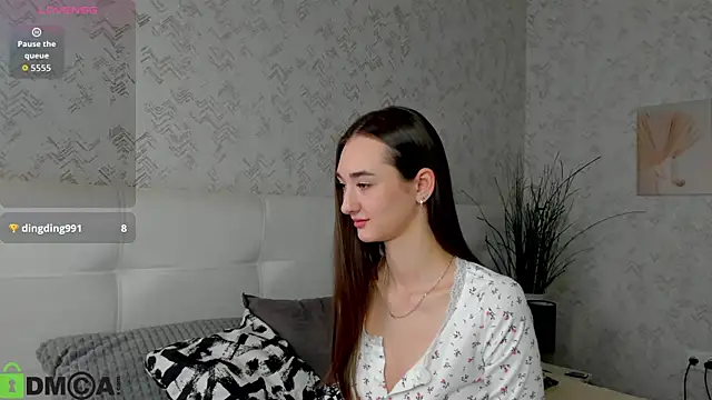 Kelly Powell online show from 10/18/25, 09:10