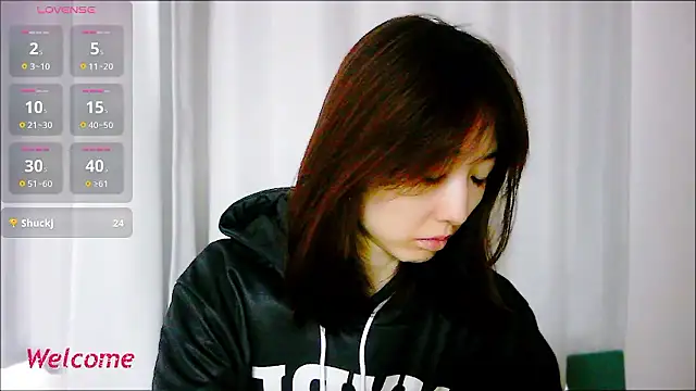 Love me Eri  online show from 10/01/25, 12:16