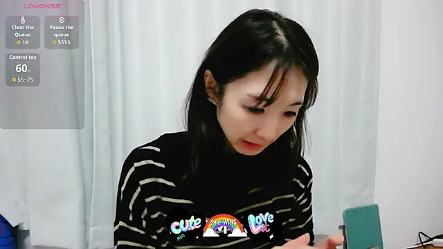 Love me Eri  online show from 10/22/25, 12:05