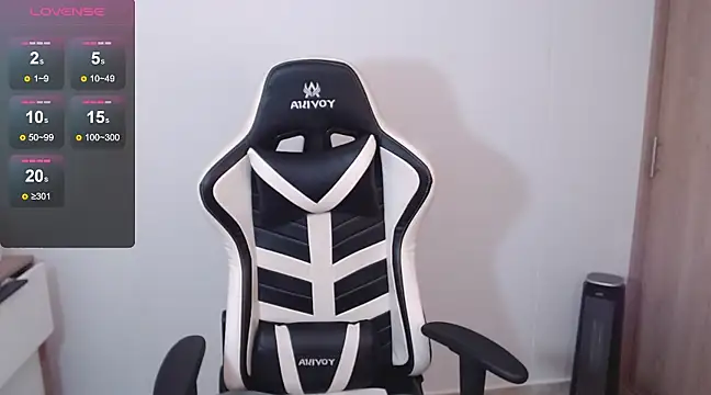 alice middlee online show from 02/26/25, 09:05