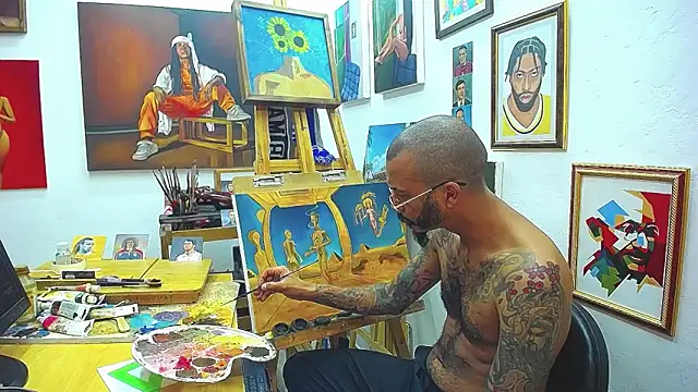 Snapshot of color_beat17 chatting on 10/18/25, 02:18 color beat17 online show from 10/18/25, 02:18