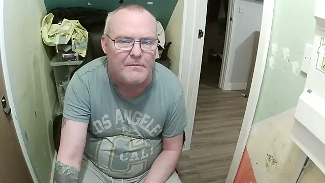 FriendlyDave online show from 02/08/25, 06:01