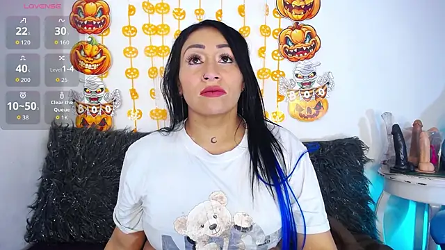 luna sofia69 online show from 10/04/25, 12:14