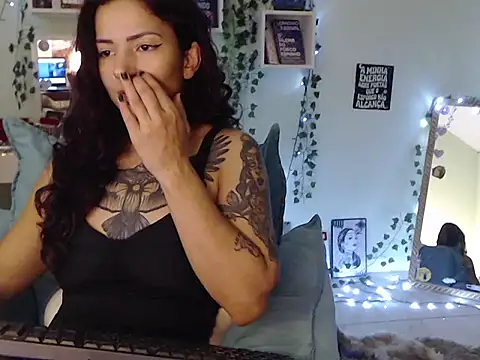 BeellyDance online show from 09/14/25, 01:43