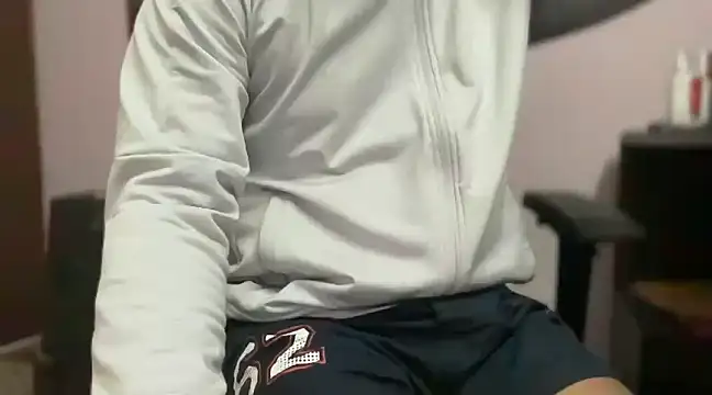 Snapshot of insanefreak69 chatting on 01/27/25, 04:09 insanefreak69 online show from 01/27/25, 04:09