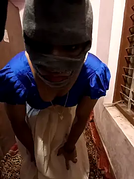 Mallu-Gayathri Arun online show from 12/15/24, 05:31