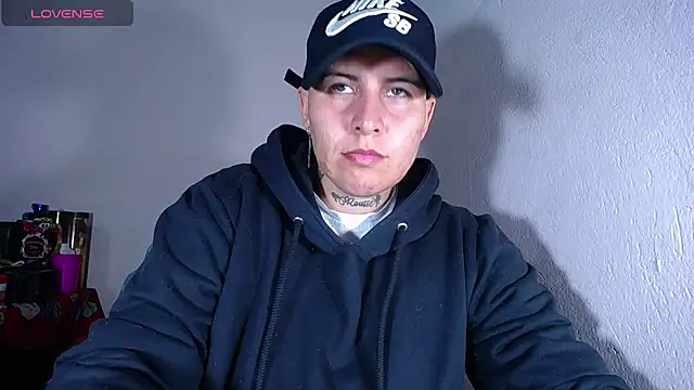 Yessi rousse online show from 12/30/24, 11:38