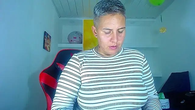 Yessi rousse online show from 03/20/25, 05:04