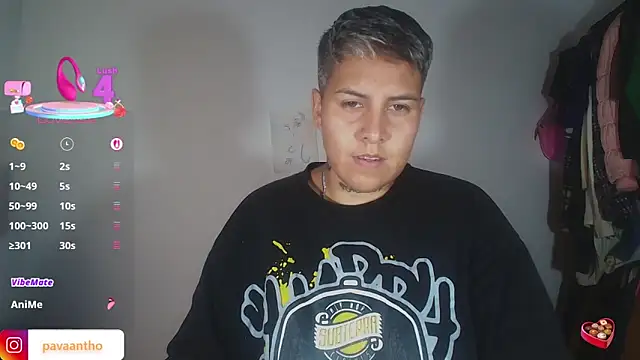 Yessi rousse online show from 10/31/25, 12:17