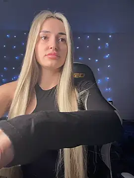 Snapshot of minalawarden chatting on 12/24/24, 08:11 minalawarden online show from 12/24/24, 08:11