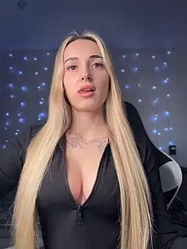 Snapshot of minalawarden chatting on 11/17/25, 10:10 minalawarden online show from 11/17/25, 10:10