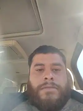 Snapshot of Martinez7233 chatting on 11/11/25, 04:29 Martinez7233 online show from 11/11/25, 04:29