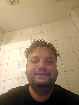 Juliani888 online show from 11/11/25, 05:35