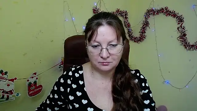 Snapshot of VanessaHotts chatting on 01/13/25, 06:16 VanessaHotts online show from 01/13/25, 06:16