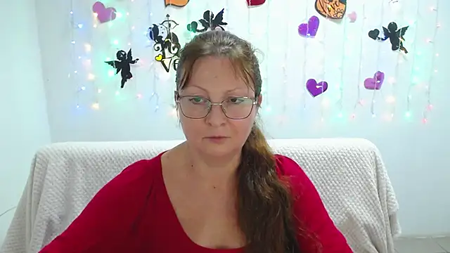 Snapshot of VanessaHotts chatting on 03/12/25, 03:29 VanessaHotts online show from 03/12/25, 03:29