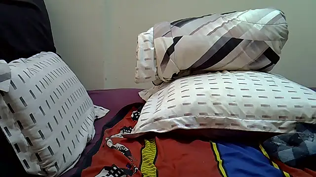 AddictiveAssCurves online show from 11/11/25, 09:09