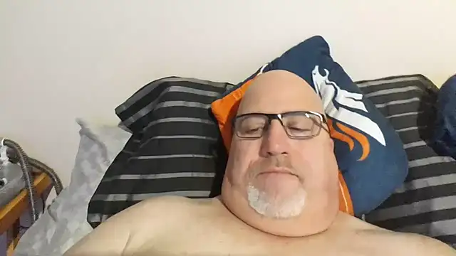 Snapshot of Bigbear0563 chatting on 02/09/25, 04:18 Bigbear0563 online show from 02/09/25, 04:18