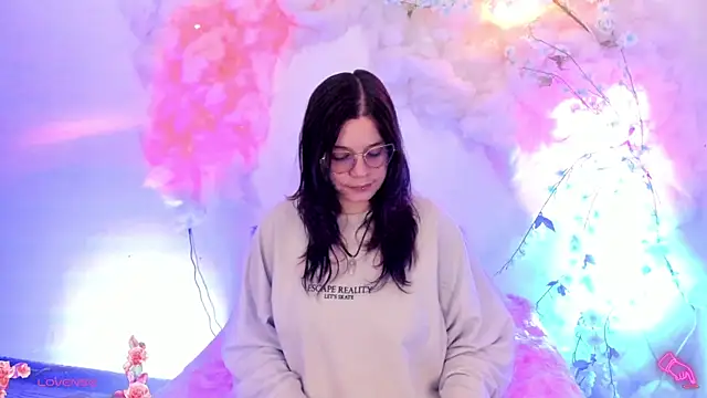 Snapshot of Mey_moon chatting on 01/25/25, 08:42 Mey moon online show from 01/25/25, 08:42