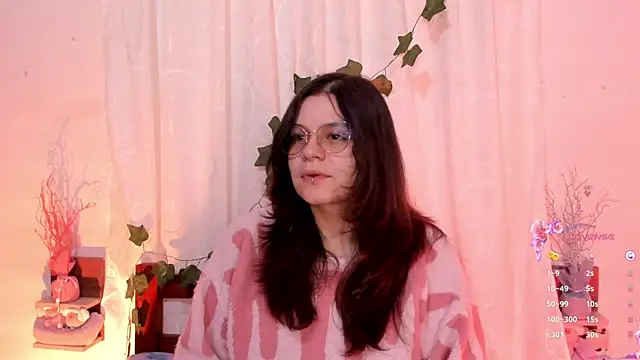 Snapshot of Mey_moon chatting on 03/08/25, 02:34 Mey moon online show from 03/08/25, 02:34