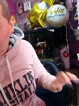 TamySweetness online show from 02/19/25, 10:42