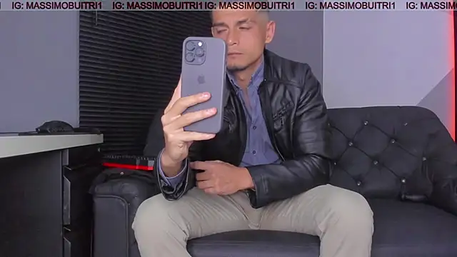 massimo g online show from 11/21/25, 11:03