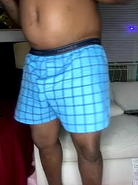 Snapshot of africandickxxl chatting on 11/13/25, 10:03 africandickxxl online show from 11/13/25, 10:03