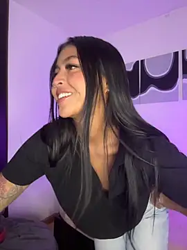 meganjames1 online show from 10/23/25, 11:24