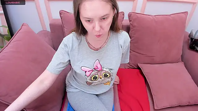 JannaVerdi  online show from 10/20/25, 06:36