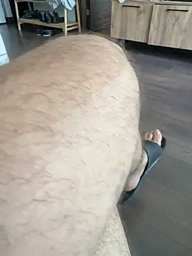 reslerkek31 online show from 11/16/25, 07:03