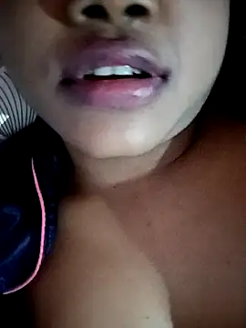 Hotlisa online show from 12/30/24, 05:34