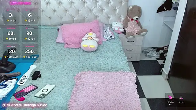 sara will4u online show from 10/19/25, 08:20