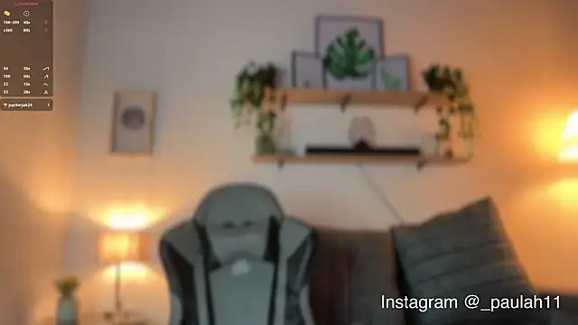 Paulah x online show from 11/14/25, 08:40