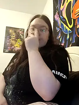 Snapshot of Sexycurvyemilyy chatting on 11/19/25, 07:25 Sexycurvyemilyy online show from 11/19/25, 07:25