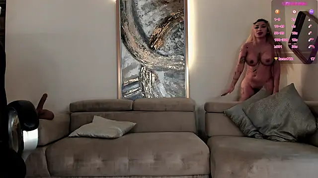 SophiePalmer online show from 01/28/25, 03:35