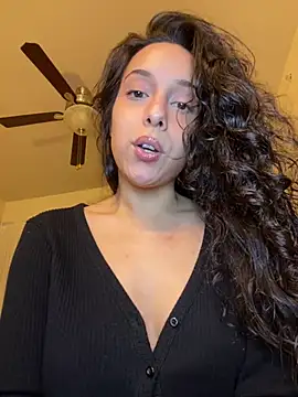 Snapshot of Natur4lBeautyb33 chatting on 12/14/24, 05:40 Natur4lBeautyb33 online show from 12/14/24, 05:40