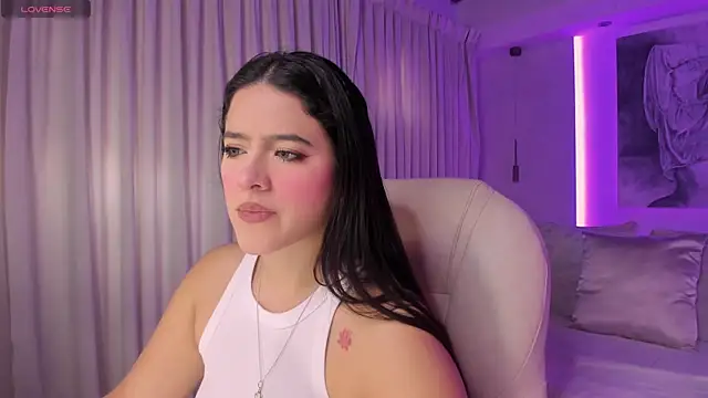 Snapshot of nathalie_rivers chatting on 12/01/25, 11:26 nathalie rivers online show from 12/01/25, 11:26